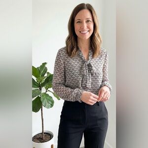 Ann Taylor LOFT Black and Gray Geometric Tie Front Blouse Size Small